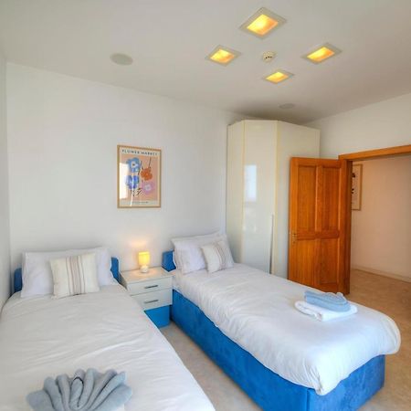Spacious 3Bedrooms With Spectacular Views Goslm-6 Sliema Bagian luar foto