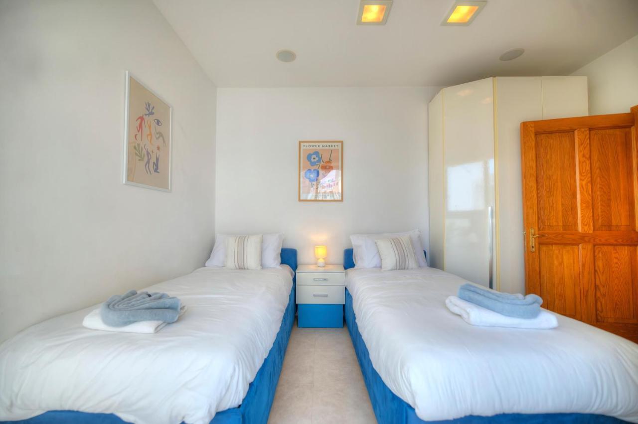 Spacious 3Bedrooms With Spectacular Views Goslm-6 Sliema Bagian luar foto