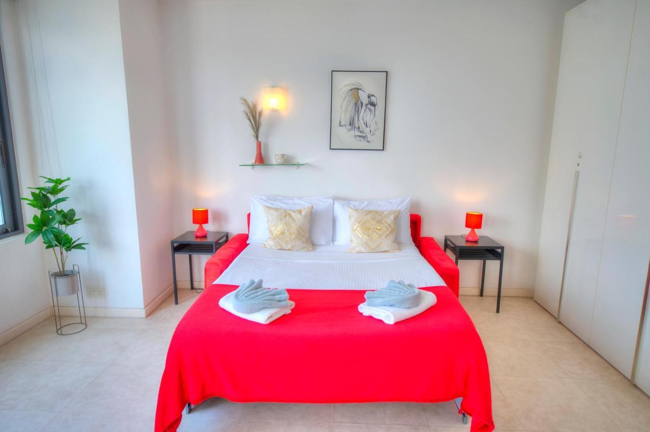 Spacious 3Bedrooms With Spectacular Views Goslm-6 Sliema Bagian luar foto