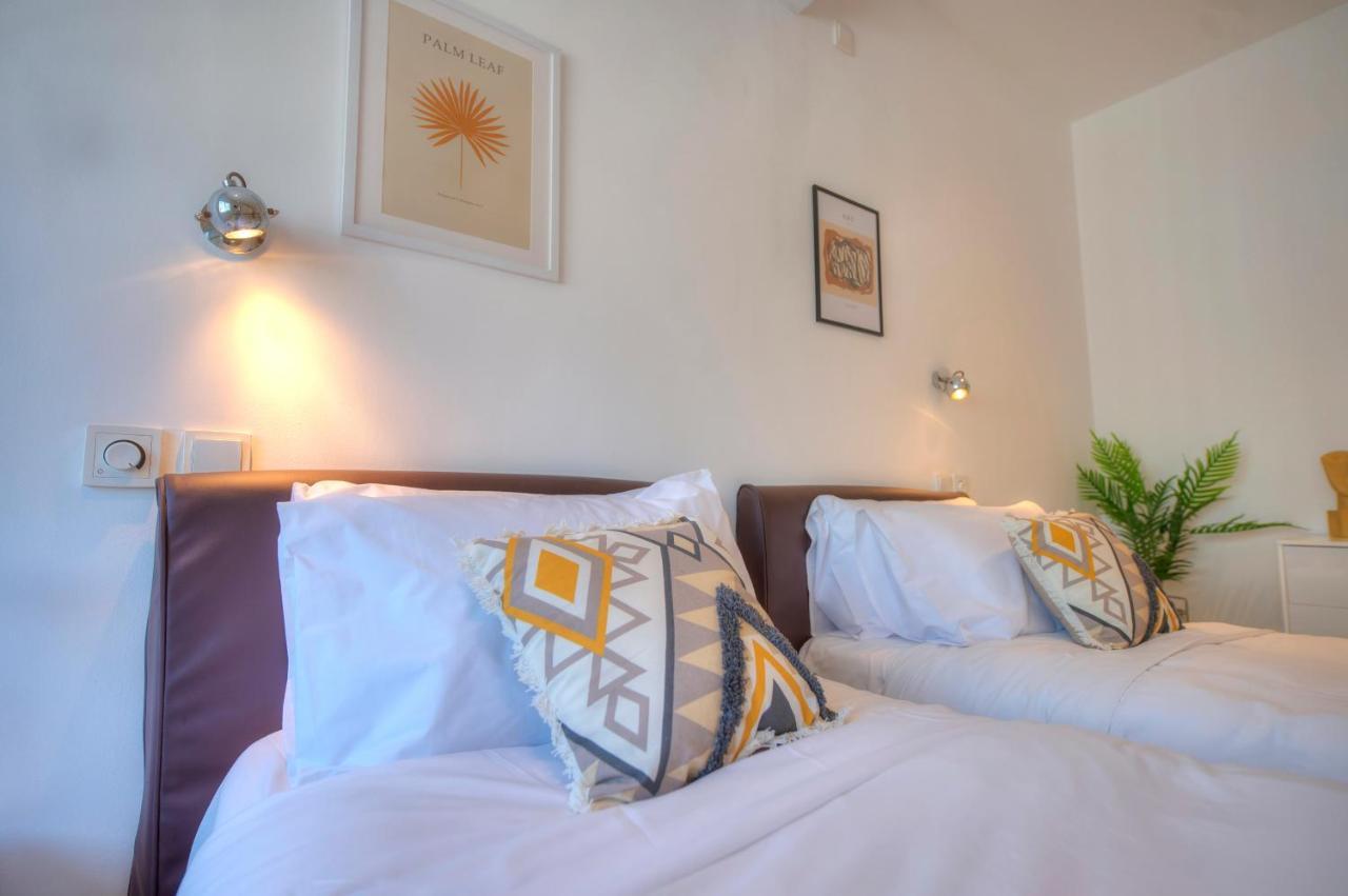 Spacious 3Bedrooms With Spectacular Views Goslm-6 Sliema Bagian luar foto